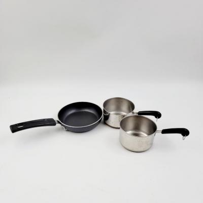 SMALL SET OF PANS - ALMOST KID SIZE