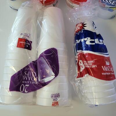 LARGE STYROFOAM & PLASTIC CUP BUNDLE