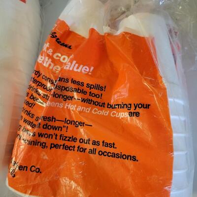 12 OZ STYROFOAM CUP BUNDLE