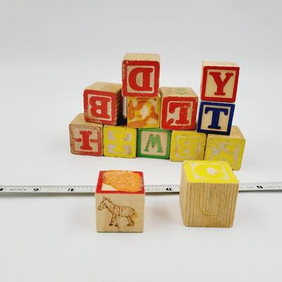 VINTAGE SMALL ALPHABET BLOCKS