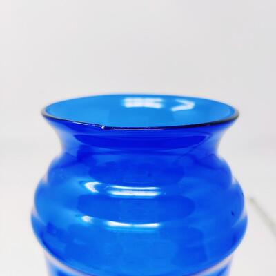 UNIQUE VINTAGE COBALT BLUE VASES LOT
