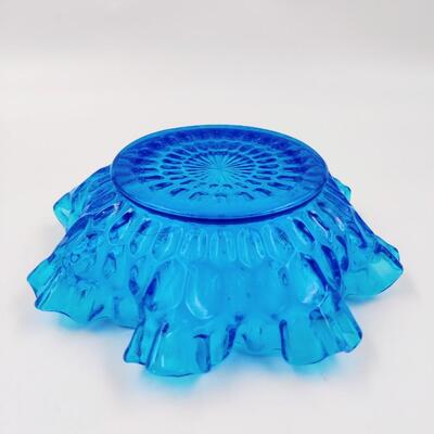 STELLAR VINTAGE FENTON COLONIAL BLUE THUMBPRINT PATTERN RUFFLE BOWL