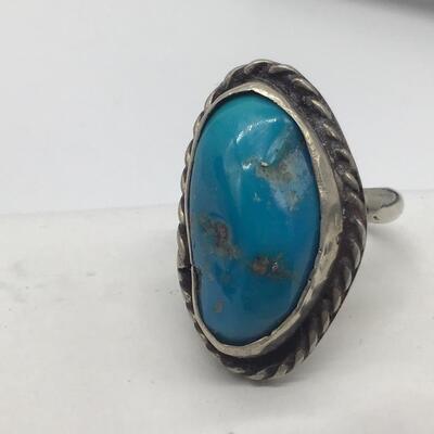 Chunky Vintage Turquoise Ring in Silver Setting
