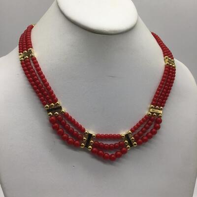 Red Gold Tone Vintage Fashion 3 Strand Necklace