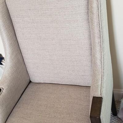 Wing back chair