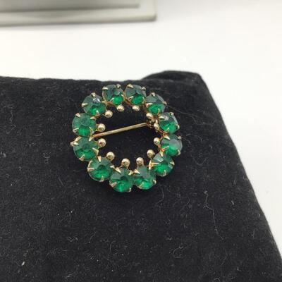 Vintage Green Crystal Glass Brooch
