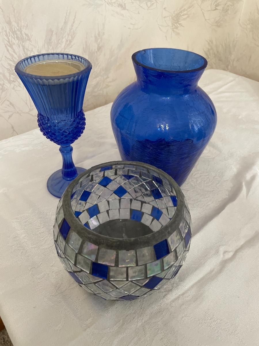 Various blue glass items. Includes all 6 pieces.