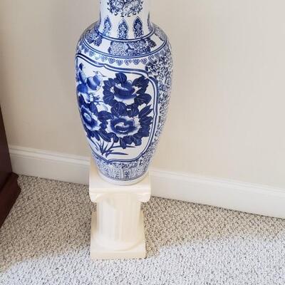 Blue & white vase