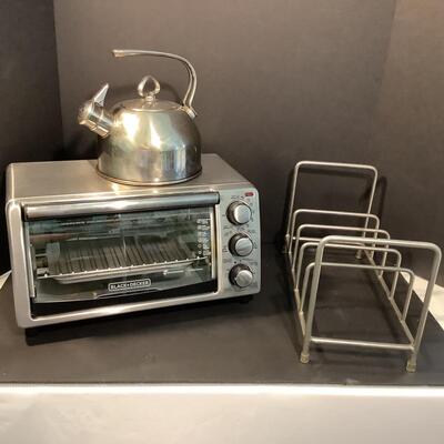 3107 Black and Decker Toaster Oven, Stainless Tea Kettle, and Rack