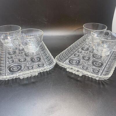 Vintage Anchor Hocking -  2 Serving Trays and 4 Cups
