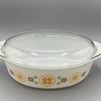 Vintage PYREX Town and Country Pattern 2.5q Lidded Casserole Dish #045