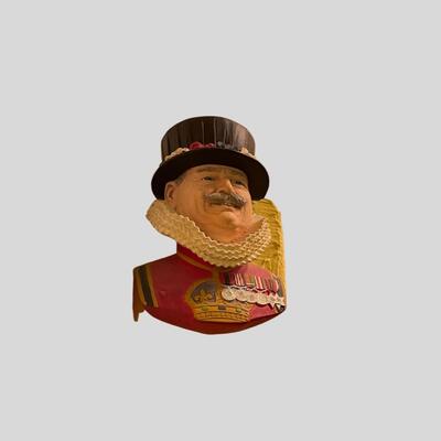 Bossons Chalkware Beefeater Yeoman of the Guard Head