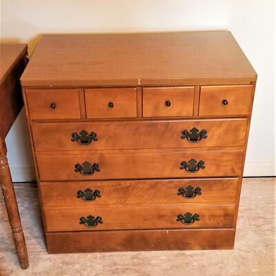 Lot #141  Ethan Allen Colonial Style Chest of Drawers - Vintage