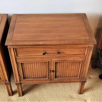 Lot #145  Pair of MidCentury Modern NightStands - Thomasville