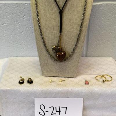 Misc Jewelry Lot