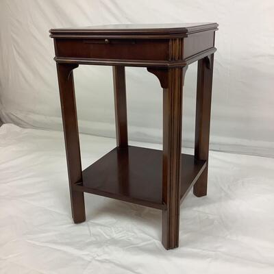 3125 Vintage Chinese Chippendale End Table by Lane