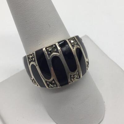 Large Silver 925 Ring With Black Onyx and Stones