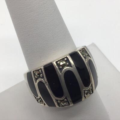 Large Silver 925 Ring With Black Onyx and Stones
