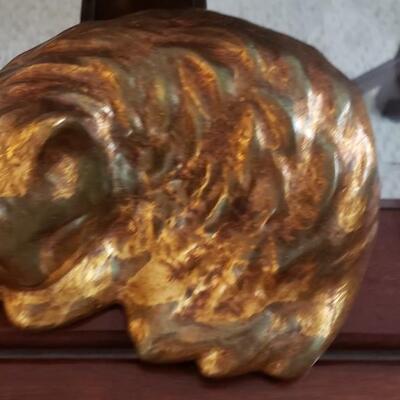 Lenwile, marble , gold etc