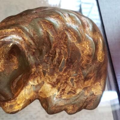 Lenwile, marble , gold etc