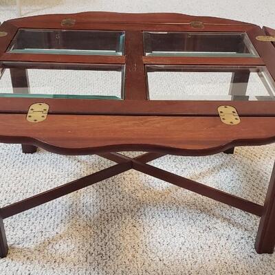 Coffee table & 2 end tables