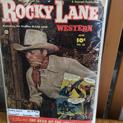 Lot of 7 Western Comic Books