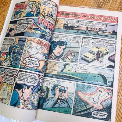 Lot of 3 Superman Family