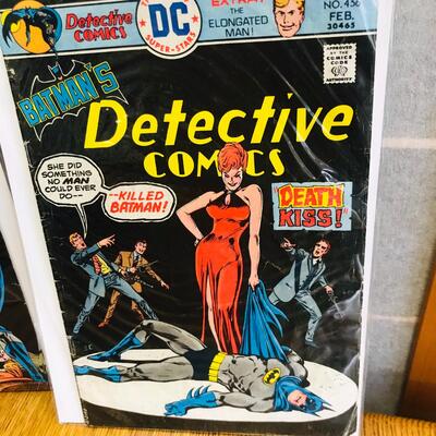 Lot 2 Batman's Detective Comics