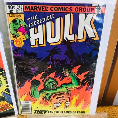 Lot of 4 Incredible Hulk