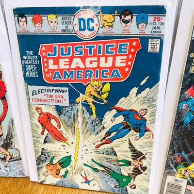 Lot of 3 Justice League of America