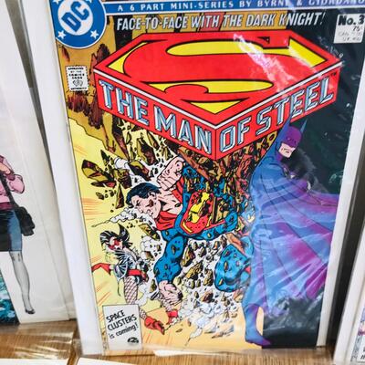Lot of 6 Superman Comics