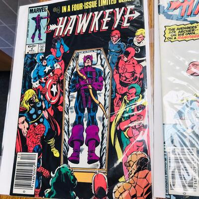 Lot of 6 Defenders & Hawkeye