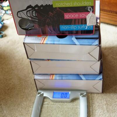 FOUR BOXES NIB ,NON-SLIP HANGERS NIB / BATH SCALE GLASS & CHROME IN LBS & EVEN BETTER, KG'S