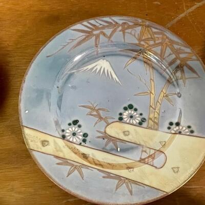 Vintage Japanese Lusterware. - 5 Pieces