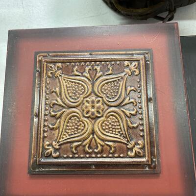 5 Piece a wall Decor Lot