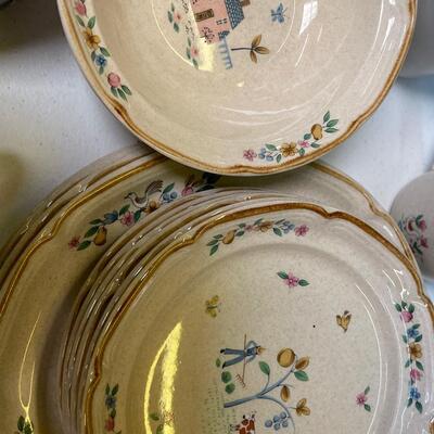 International  Japan Vintage Heartland 4 Place Dinner Set