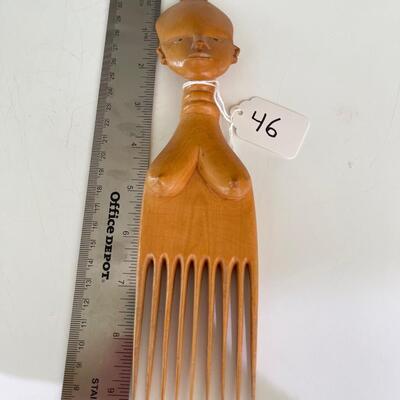 African / Oceanic  carved wooden comb #46