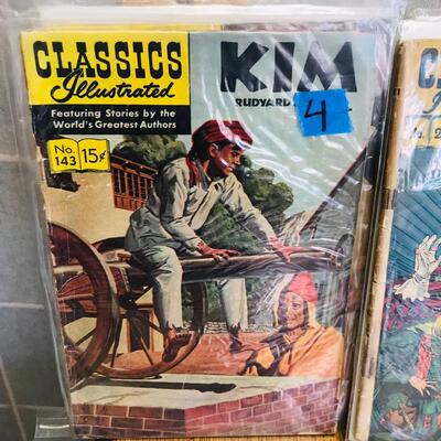 Lot of 14 CLASSICS ILLUSTRATED Comics