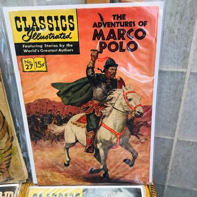 Lot of 14 CLASSICS ILLUSTRATED Comics