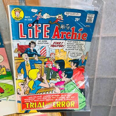 Lot of 23 ARCHIE & the Gang Comic Books