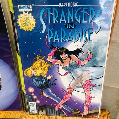 Lot of 12 STRANGERS IN PARADISE