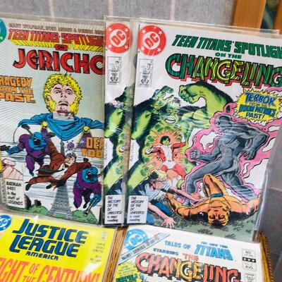 Lot of 13 Assorted 1990s Comics