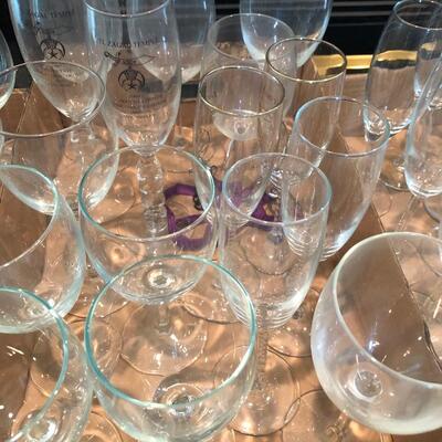 L24- various wine & champagne glasses