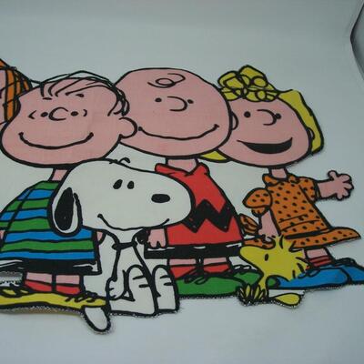 Peanuts Gang Thick cloth Wall Display