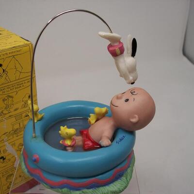 Hallmark Porcelain Figure GREAT TIMES Snoopy & Charlie Brown