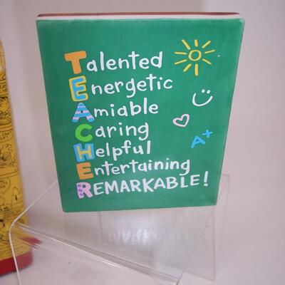 Hallmark Figure Ms Van Pelt LUCY teaching