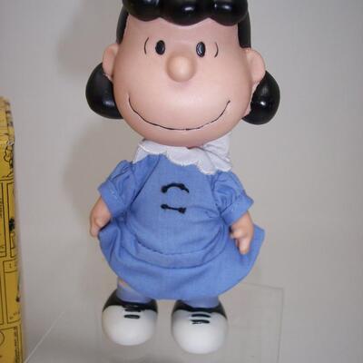 Hallmark Porcelain Poseable LUCY NIB