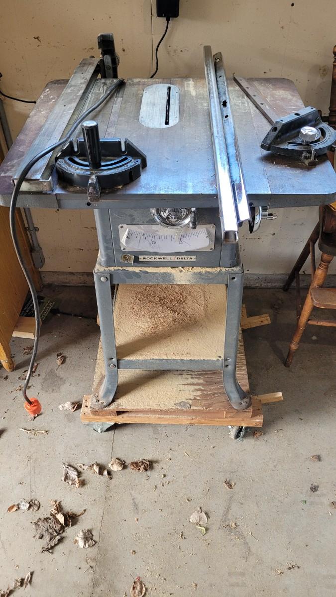 Rockwell Delta Table Saw