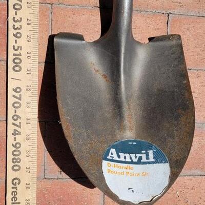 Lot 15: ANVIL Garden Farm Shovel