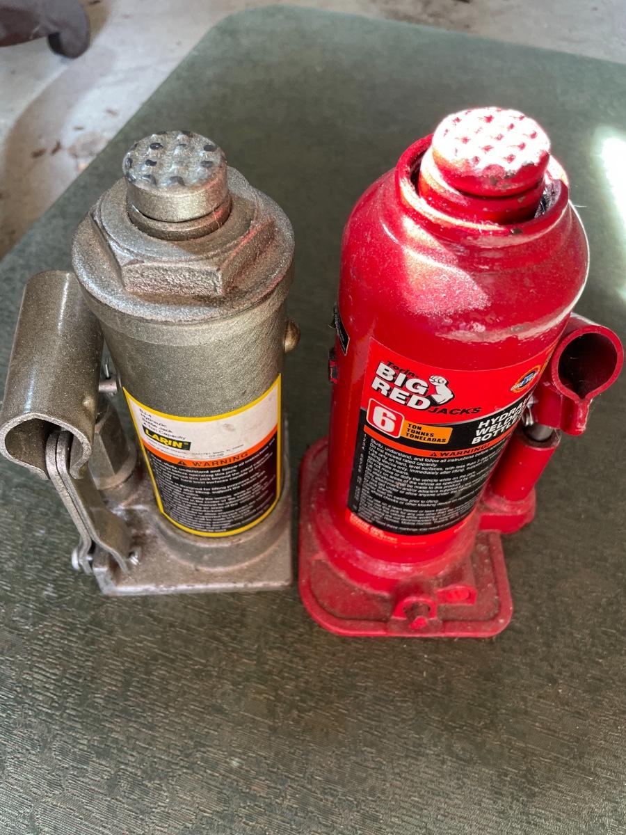 2 hydrologic bottle jack
